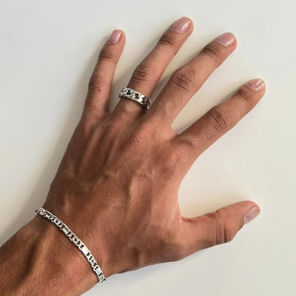 Y2K 2000s vintage silver Cuban link ring